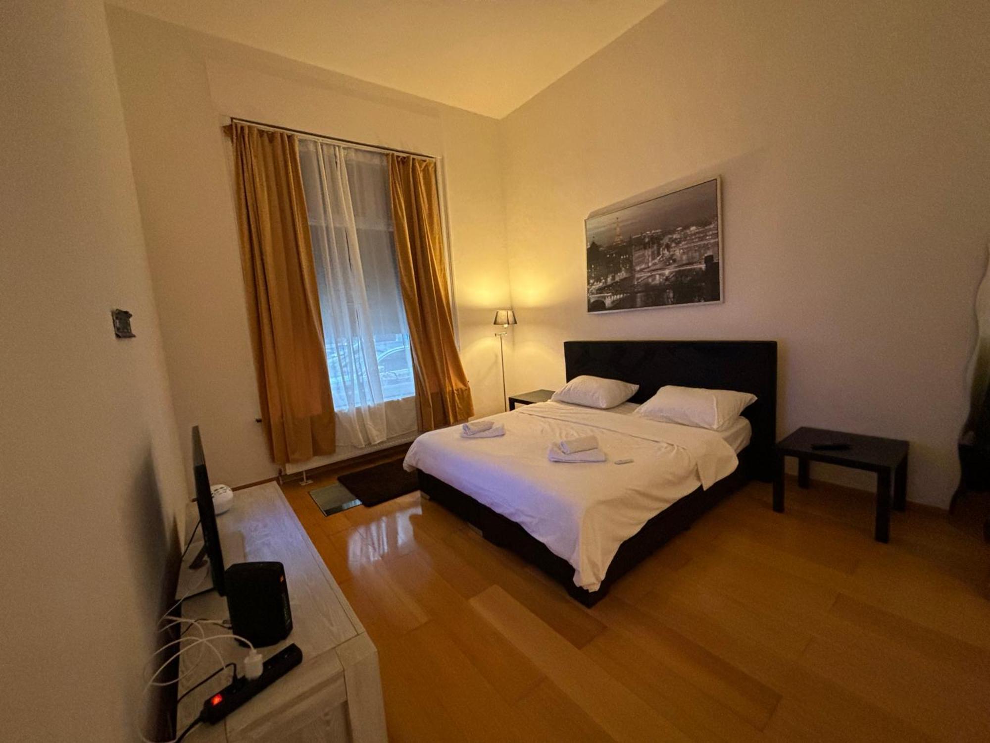 L&L Residence Брюксел Екстериор снимка
