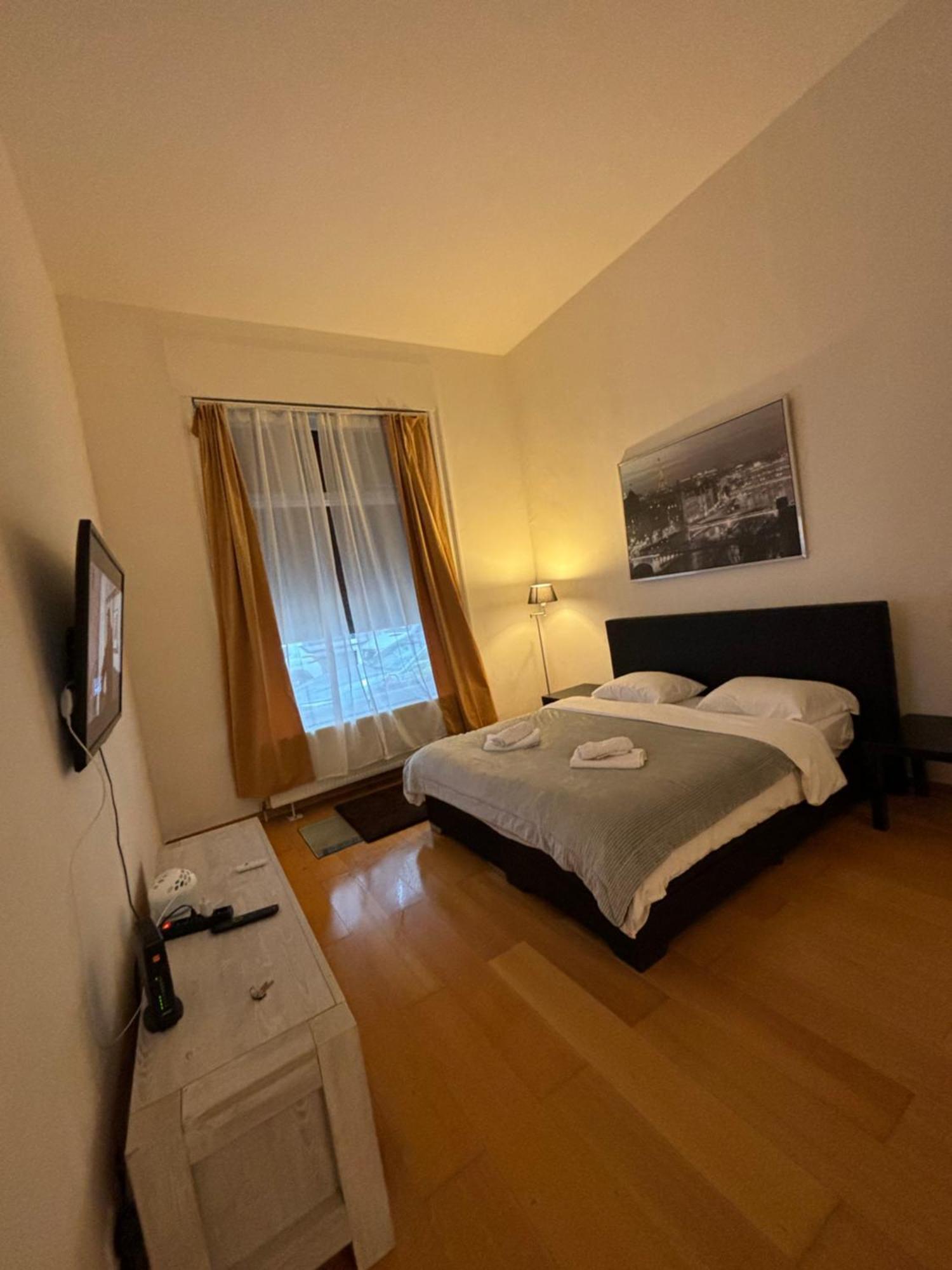 L&L Residence Брюксел Екстериор снимка